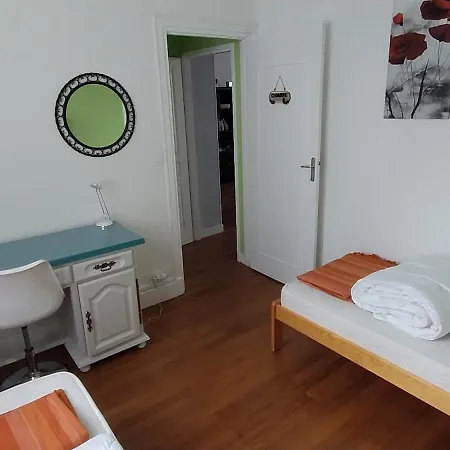Maison De Ville Plein Centre, 3 Etoiles, A 200M De La Plage, Parking Prive, Wifi Royan Extérieur photo