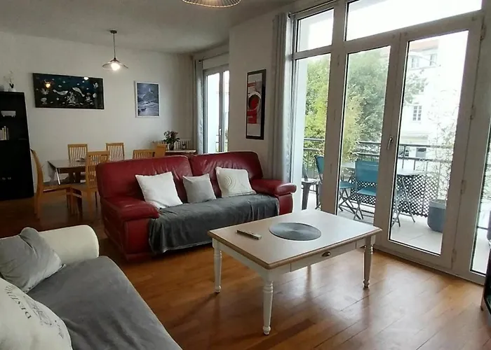 Maison De Ville Plein Centre, 3 Etoiles, A 200M De La Plage, Parking Prive, Wifi